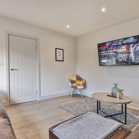 Modern, Cosy Whole House Wifi Close To Attractions Шеффілд Екстер'єр фото