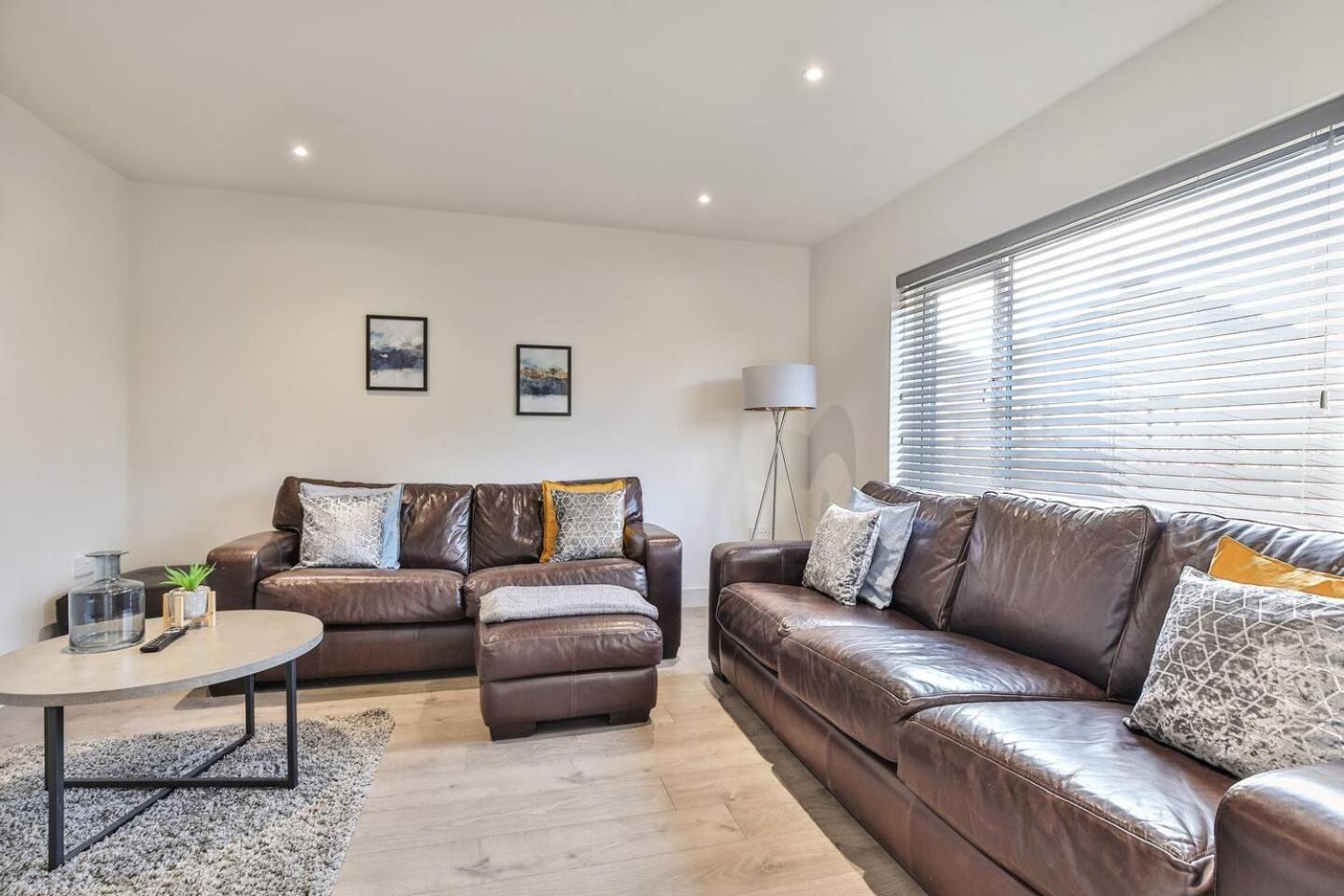 Modern, Cosy Whole House Wifi Close To Attractions Шеффілд Екстер'єр фото