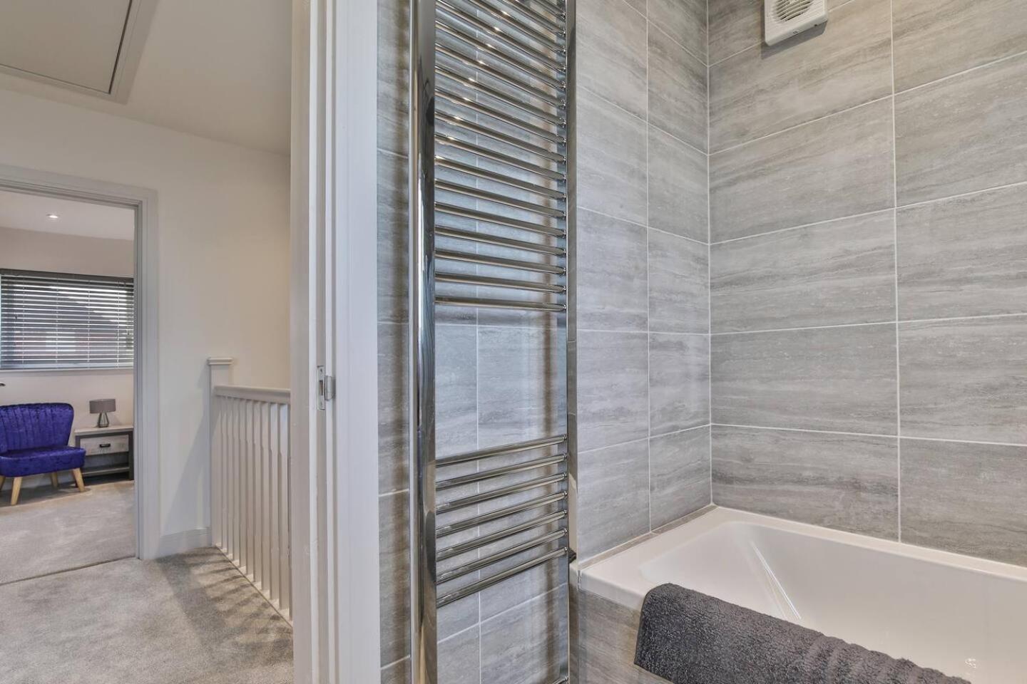 Modern, Cosy Whole House Wifi Close To Attractions Шеффілд Екстер'єр фото